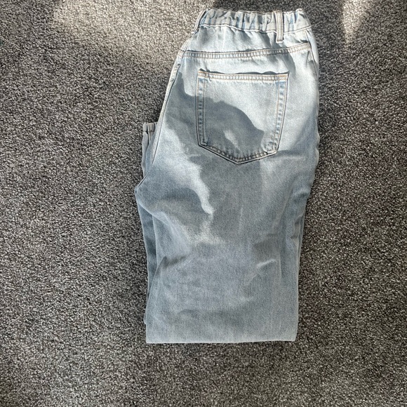 Harlow Mom Jean - Picture 3 of 3